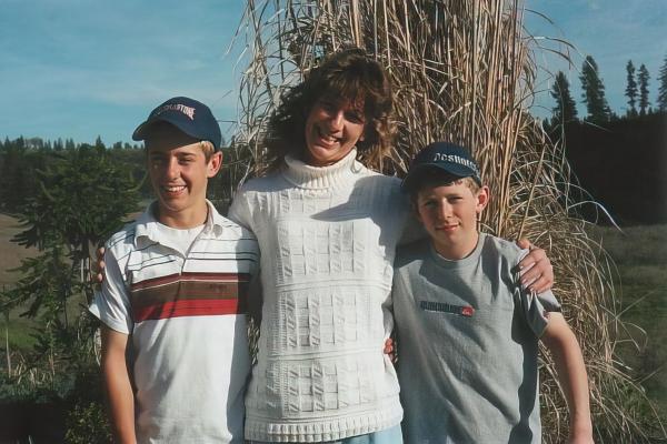BradHollibaugh.org Personal Life scaled-sister Tracy and her boys-low_res-scale-4_00x custom text